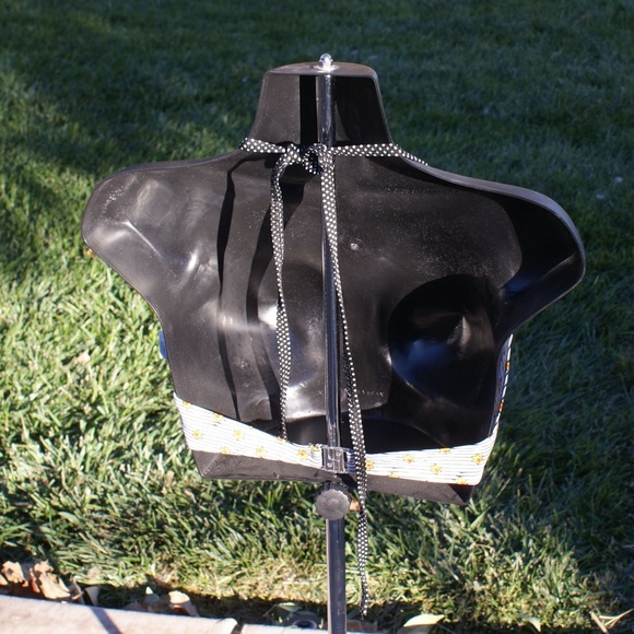 Underwire Halter Style Bikini - Picture 4 of 4